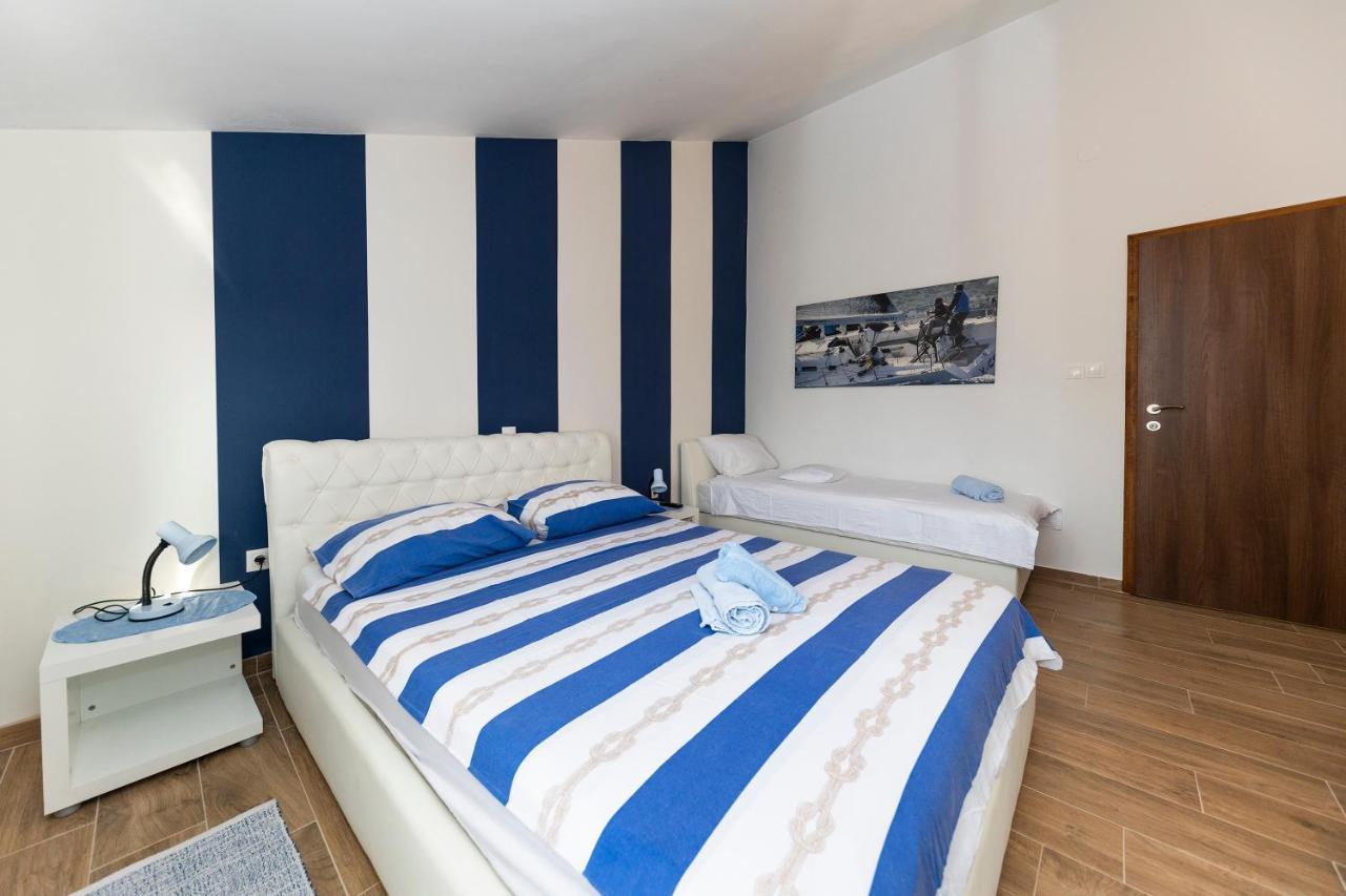 Apartman Lana Біоград-на-Мору Екстер'єр фото