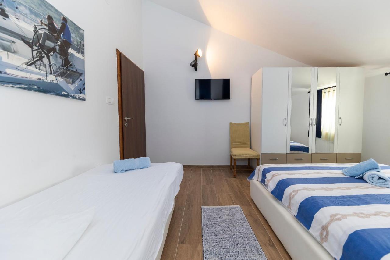 Apartman Lana Біоград-на-Мору Екстер'єр фото